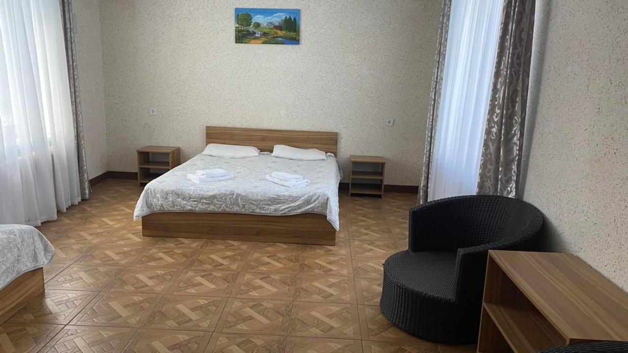Zelenyi Kampus Hotel Odessa Exterior foto